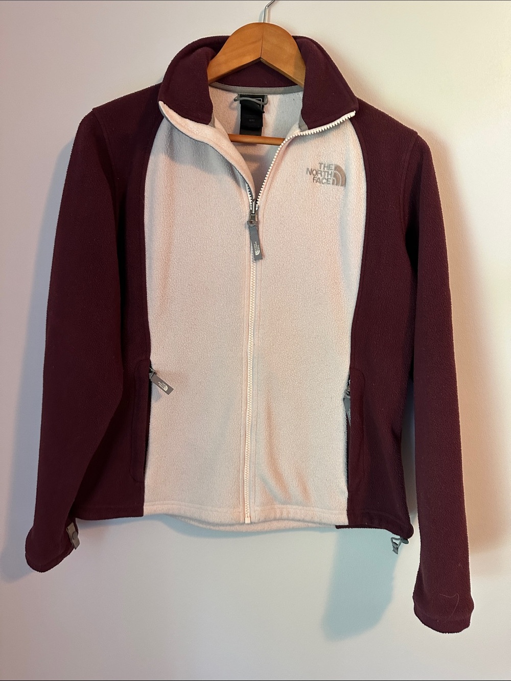 The North Face Two-Tone Fleece Jacket - Cream & Burgundy